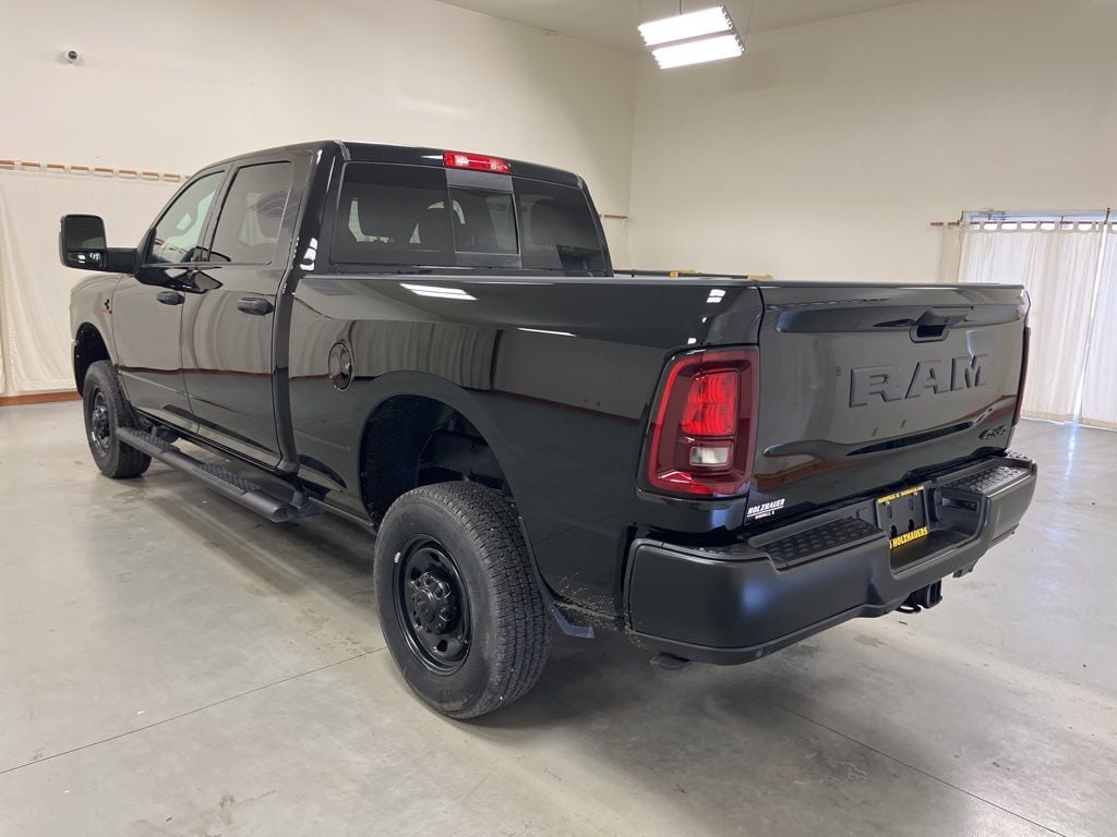2025 RAM 2500 Tradesman - Photo 6