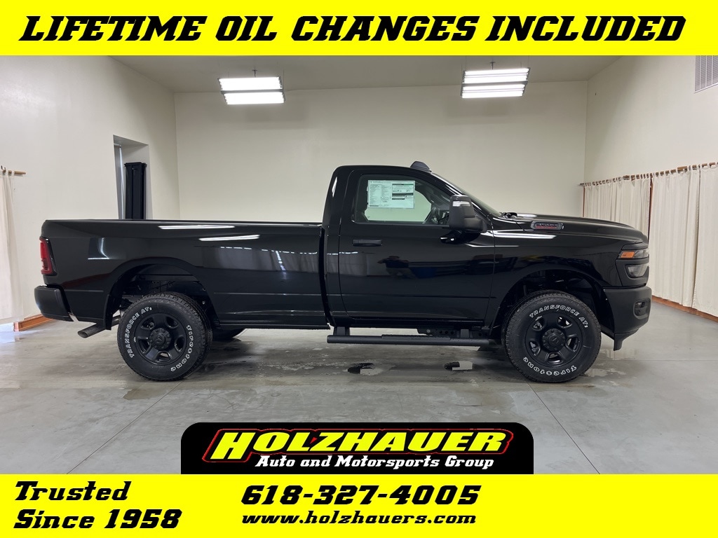 New 2025 Ram 3500 TRADESMAN REGULAR CAB 4X4 8' BOX Pickup