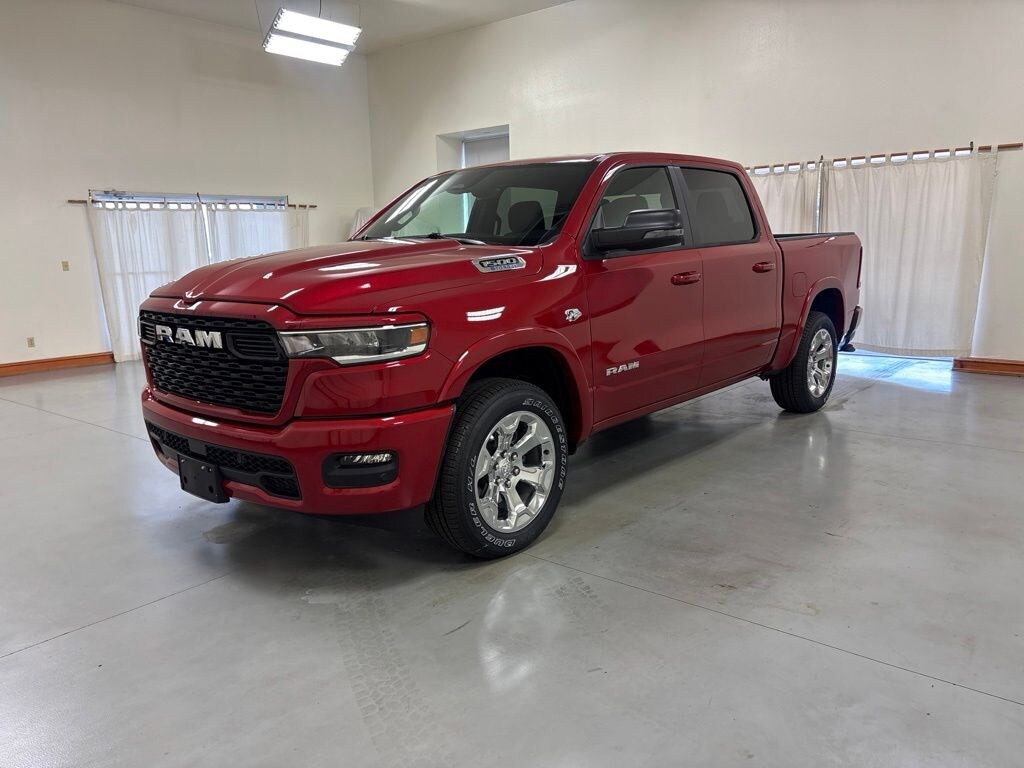 New 2026 Ram 1500 BIG HORN CREW CAB 4X4 5'7 BOX Pickup