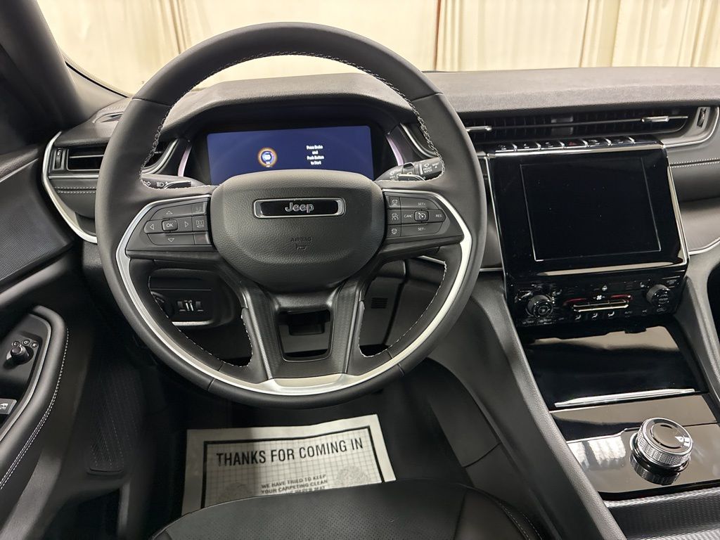 2025 Jeep Grand Cherokee Altitude - Photo 20