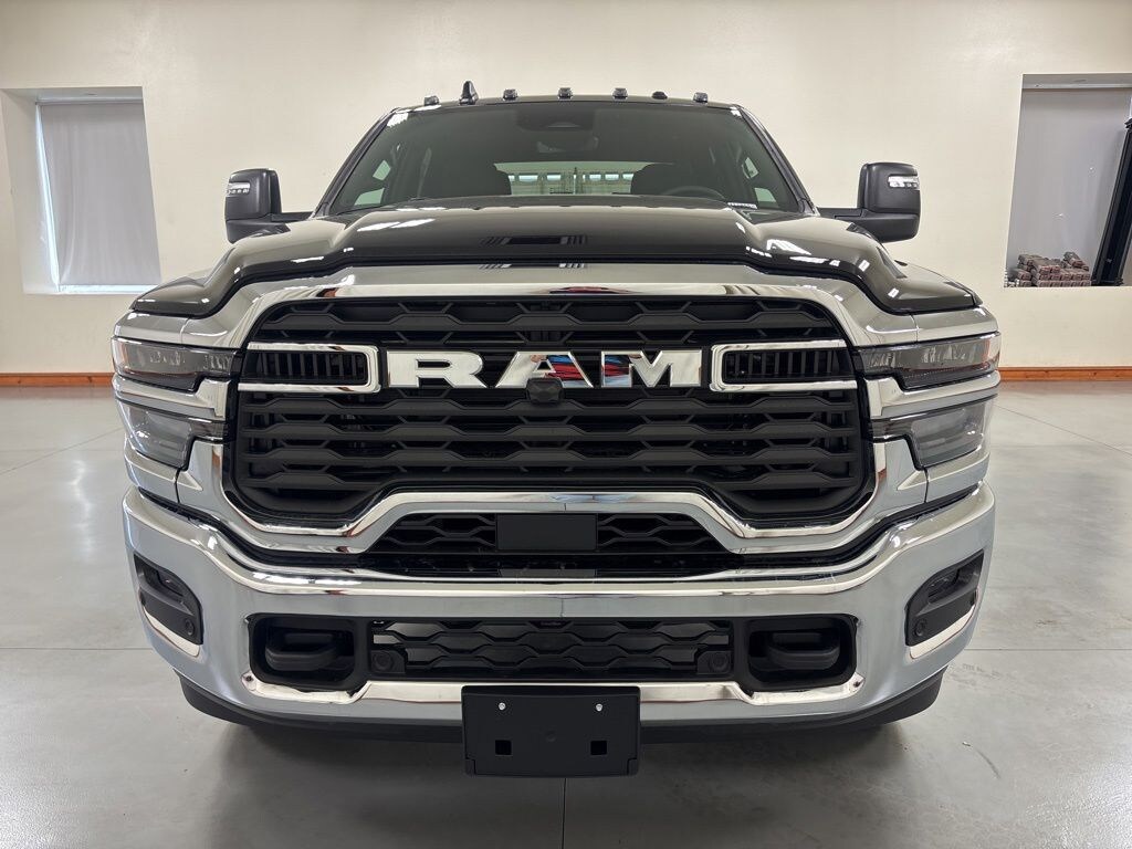 New 2026 Ram 2500 BIG HORN CREW CAB 4X4 6'4 BOX Pickup