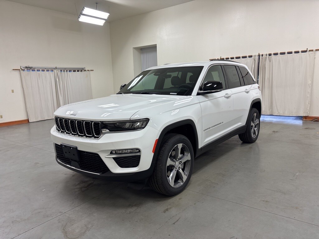 New 2025 Jeep Grand Cherokee LIMITED 4X4 Sport Utility