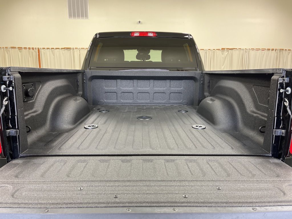 2025 RAM 2500 Big Horn - Photo 9