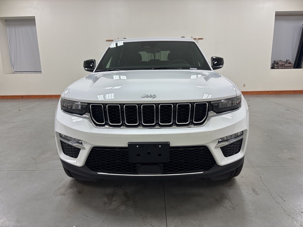 New 2025 Jeep Grand Cherokee LIMITED 4X4 Sport Utility