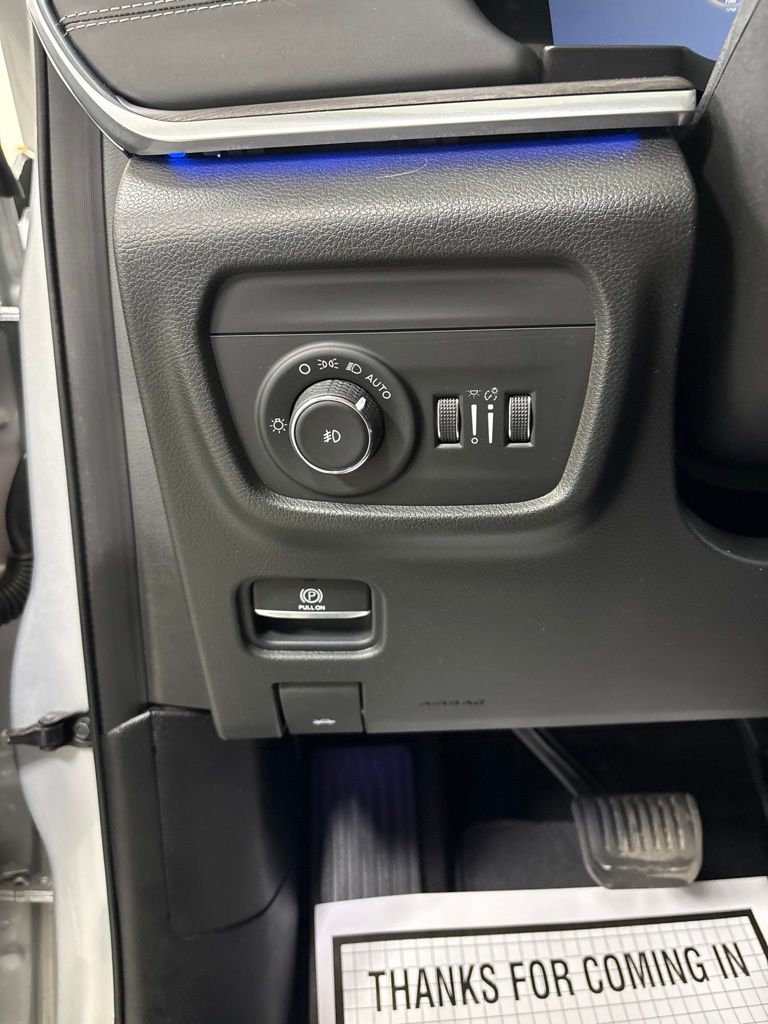 2021 Jeep Grand Cherokee L Overland - Photo 12
