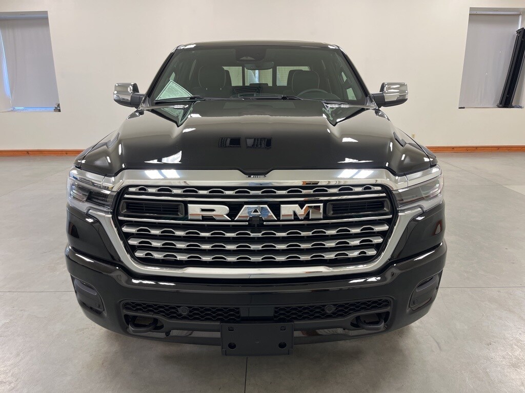 2025 Ram 1500 Limited photo 3