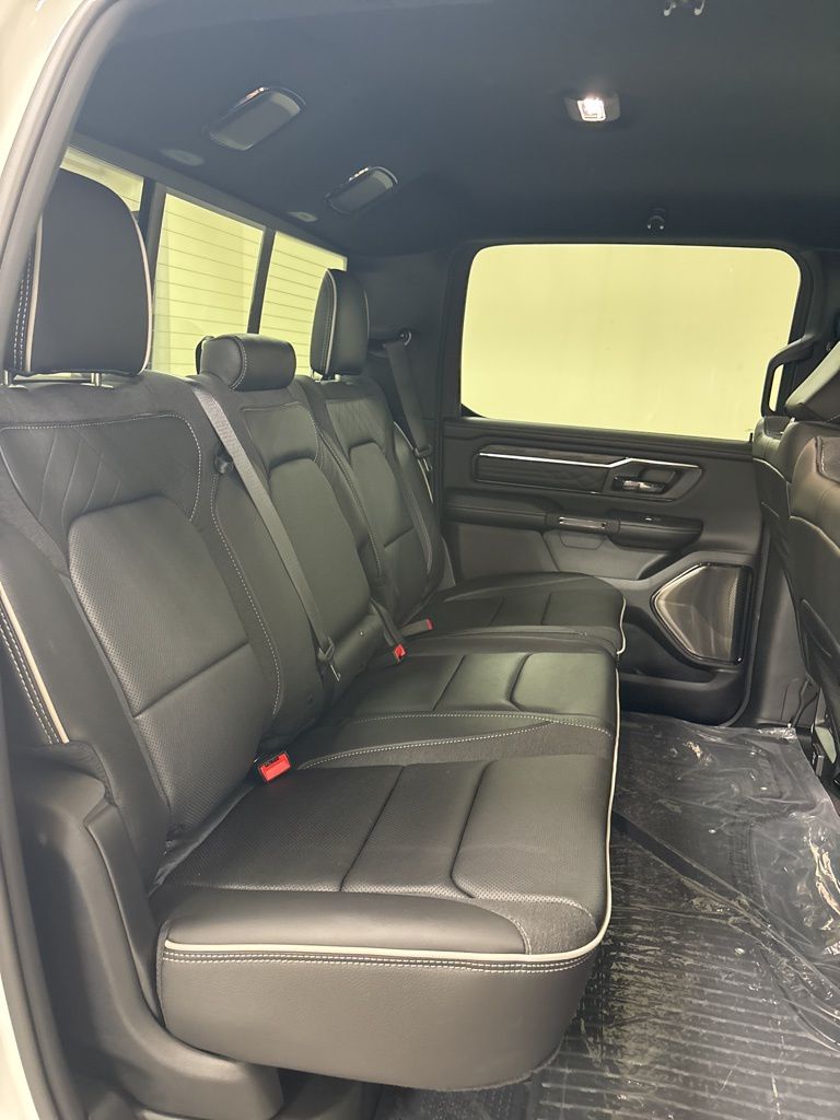 2026 RAM 1500 Limited - Photo 41
