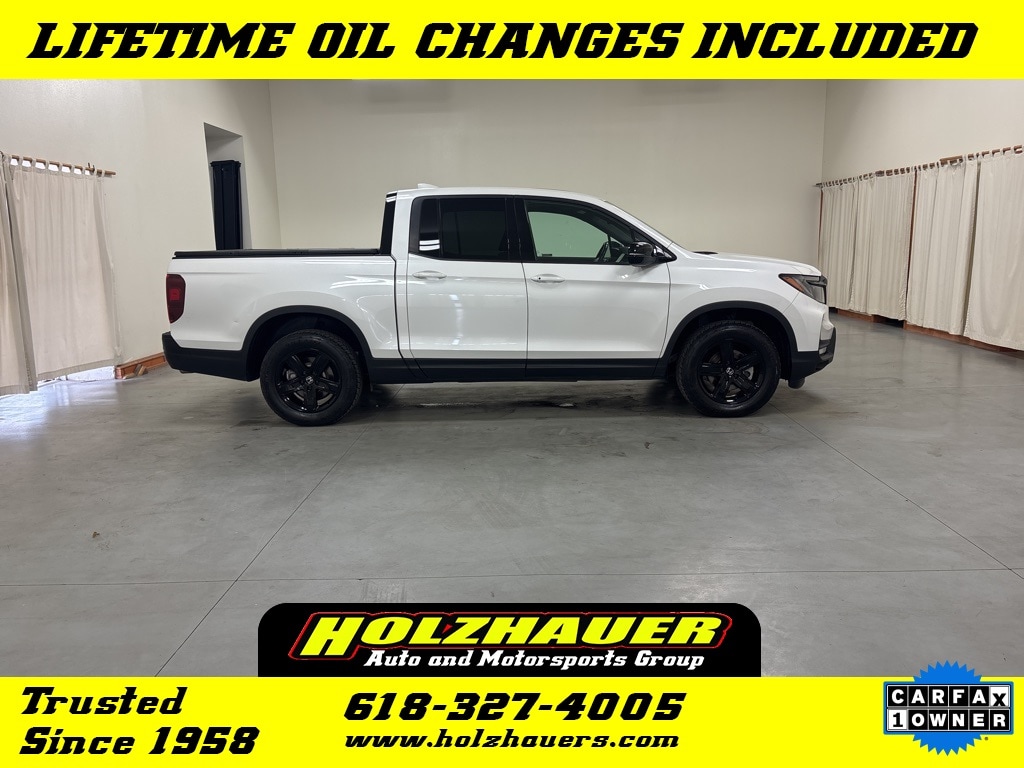 2023 Honda Ridgeline Black Edition's photo