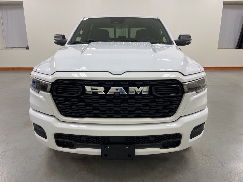 2025 Ram 1500 Big Horn photo 3