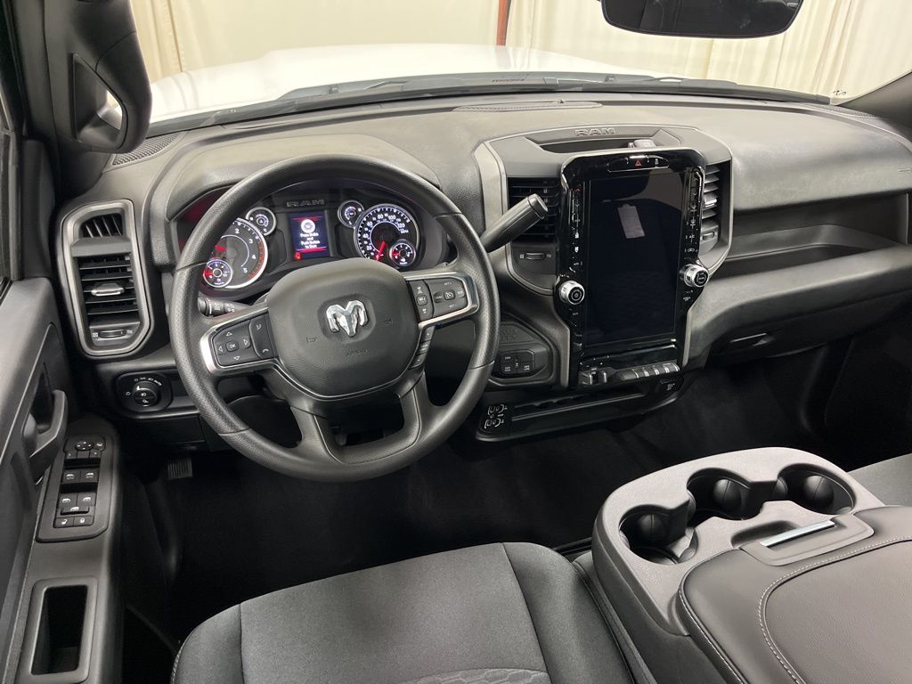 2025 RAM 2500 Tradesman - Photo 14