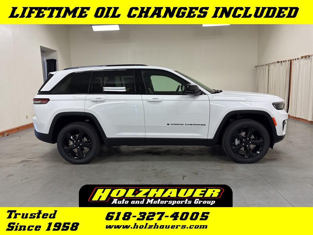 2025 Jeep Grand Cherokee Altitude X 4x4's photo