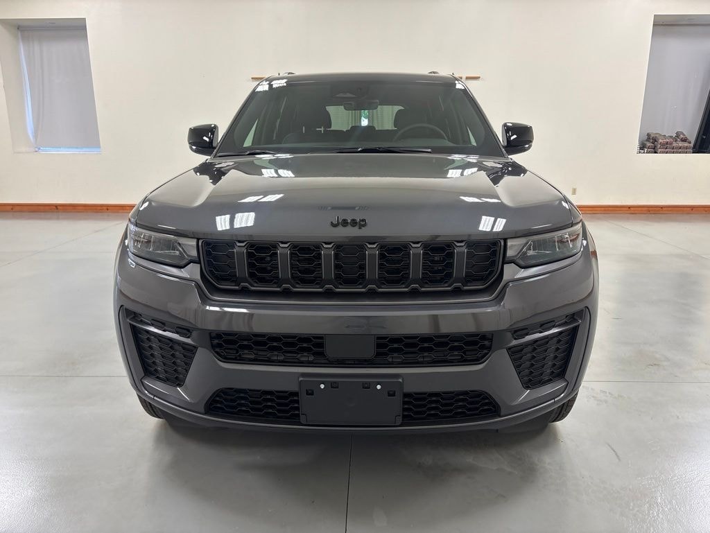 New 2026 Jeep Grand Cherokee LAREDO ALTITUDE 4X4 Sport Utility