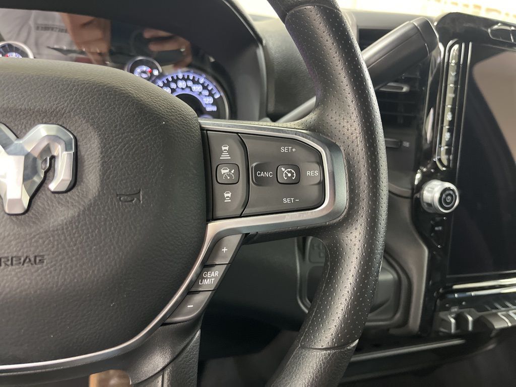 2025 RAM 2500 Tradesman - Photo 22