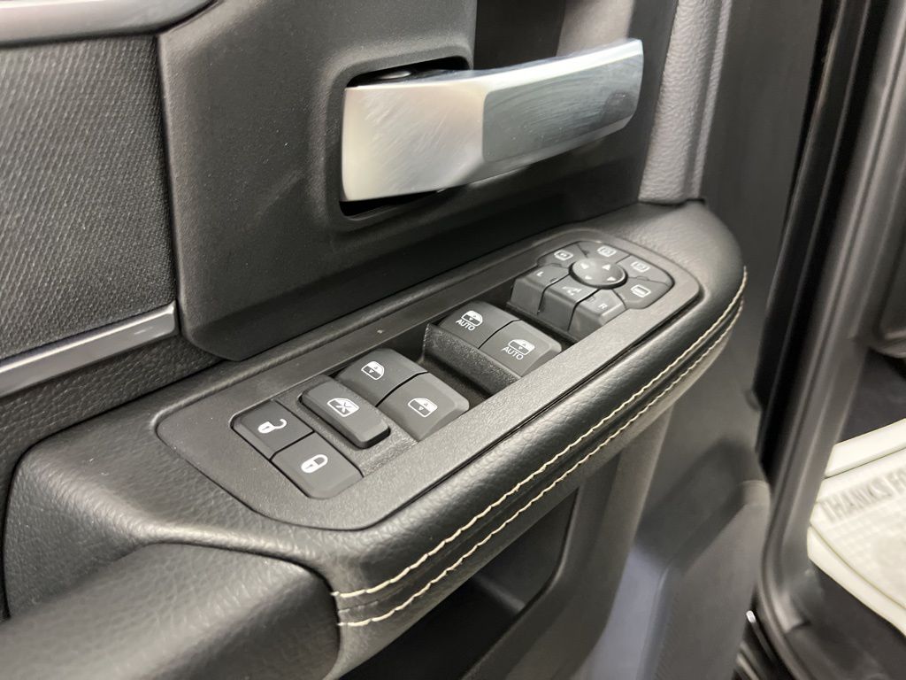 2025 RAM 2500 Big Horn - Photo 18