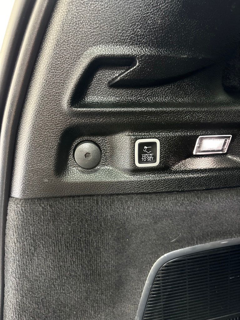 2021 Jeep Grand Cherokee L Overland - Photo 10