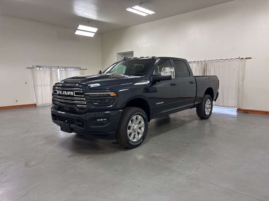 2026 Ram 3500 Laramie photo 4