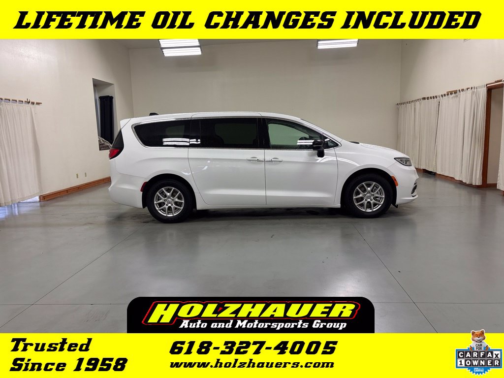 2024 Chrysler Pacifica