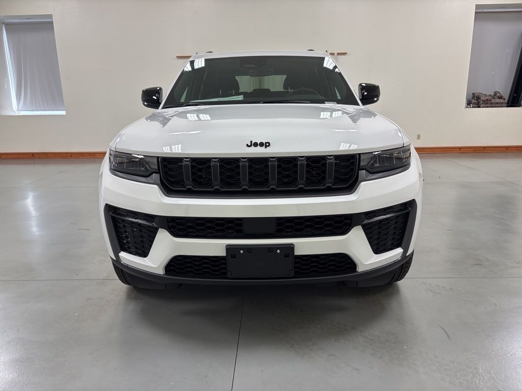 New 2026 Jeep Grand Cherokee LAREDO ALTITUDE 4X4 Sport Utility