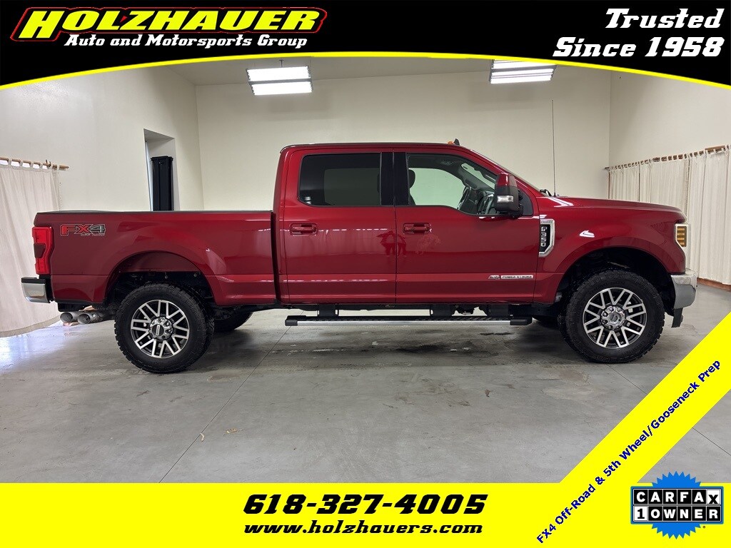 2019 Ford F-350 Super Duty Lariat's photo