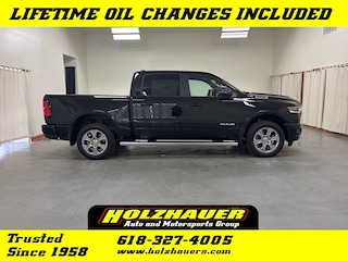 2026 Ram 1500 BIG HORN CREW CAB 4X4 5'7 BOX Pickup for sale near Bellville IL