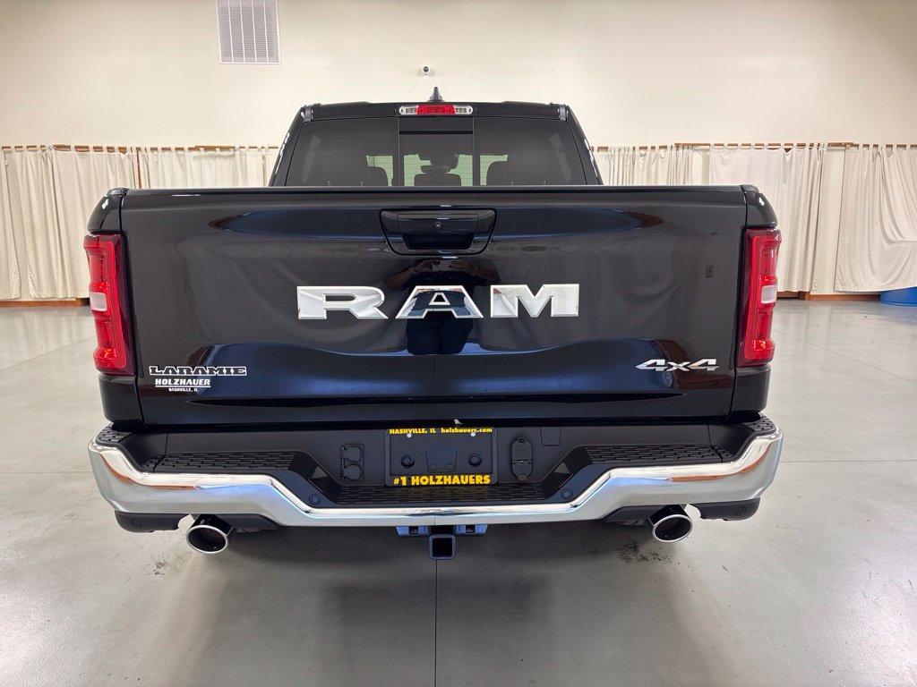 New 2027 Ram 1500 LARAMIE CREW CAB 4X4 5'7 BOX Pickup