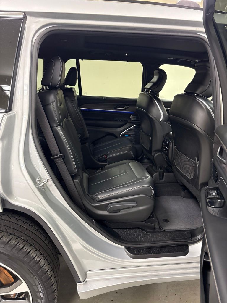 2021 Jeep Grand Cherokee L Overland - Photo 34