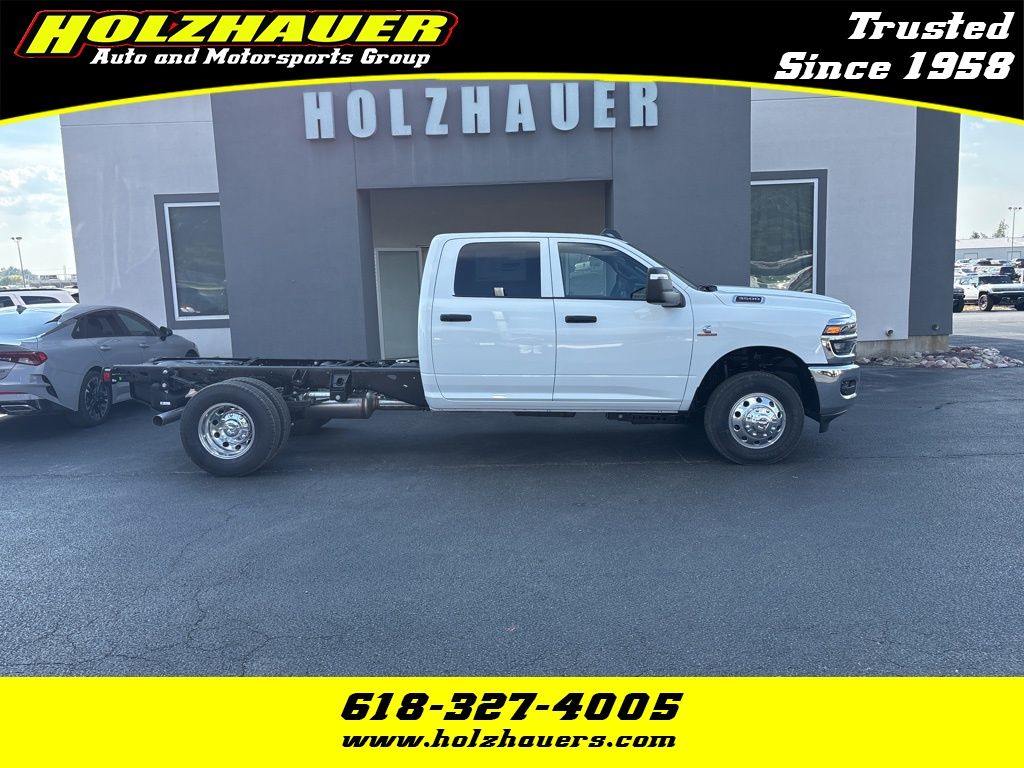 2026 RAM 3500 Tradesman 4X4 Crew Cab's photo