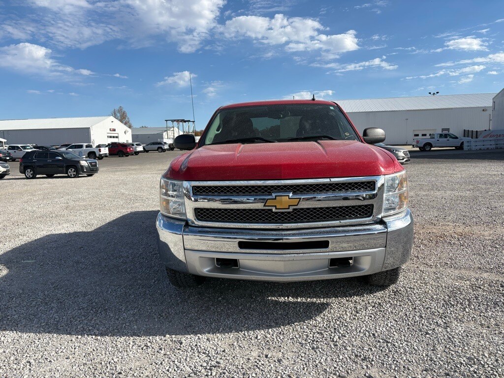 2013 Chevrolet Silverado 1500 LT photo 2