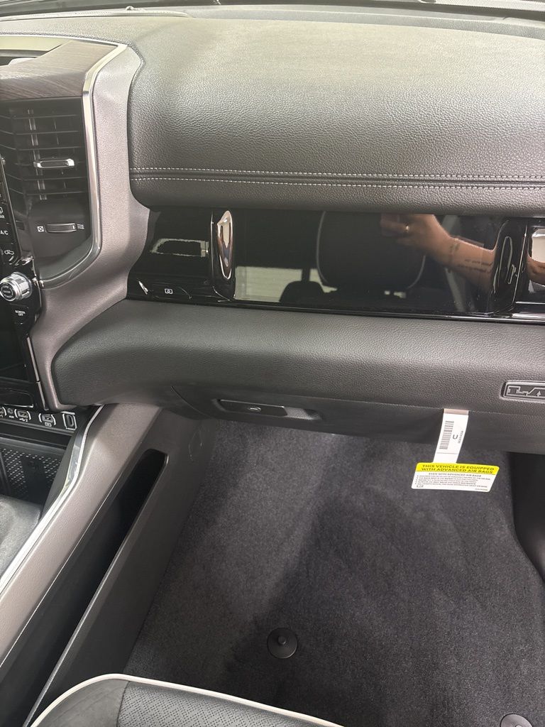 2026 RAM 1500 Laramie - Photo 35