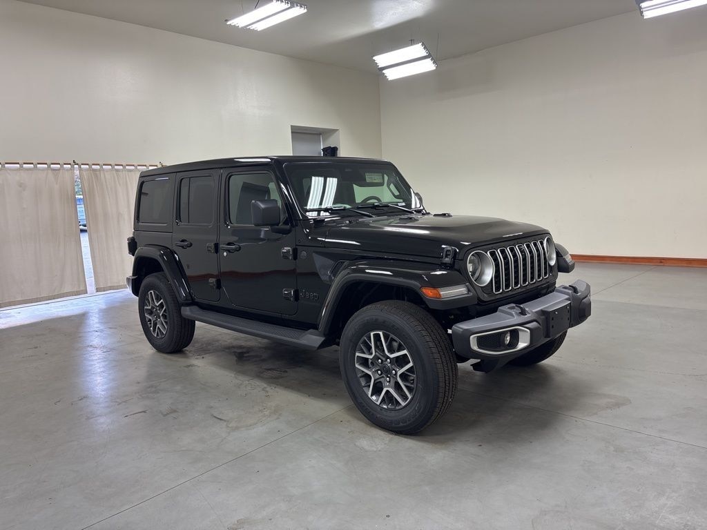 New 2026 Jeep Wrangler 4-DOOR SAHARA Sport Utility