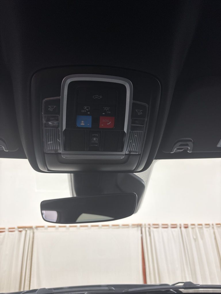2026 RAM 1500 Laramie - Photo 15