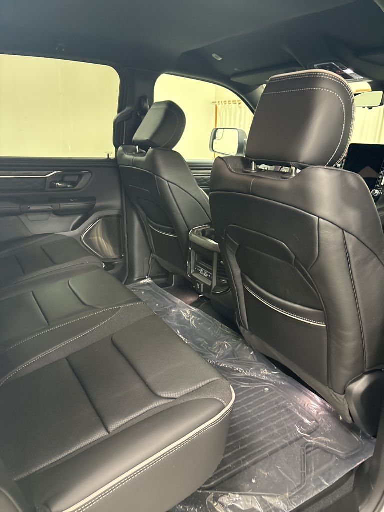 2026 RAM 1500 Limited - Photo 42
