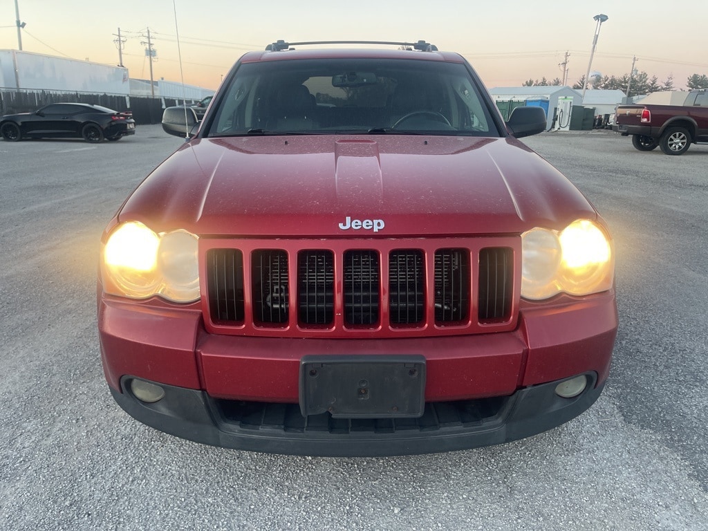 Used 2010 Jeep Grand Cherokee Laredo with VIN 1J4PR4GK3AC145899 for sale in Nashville, IL