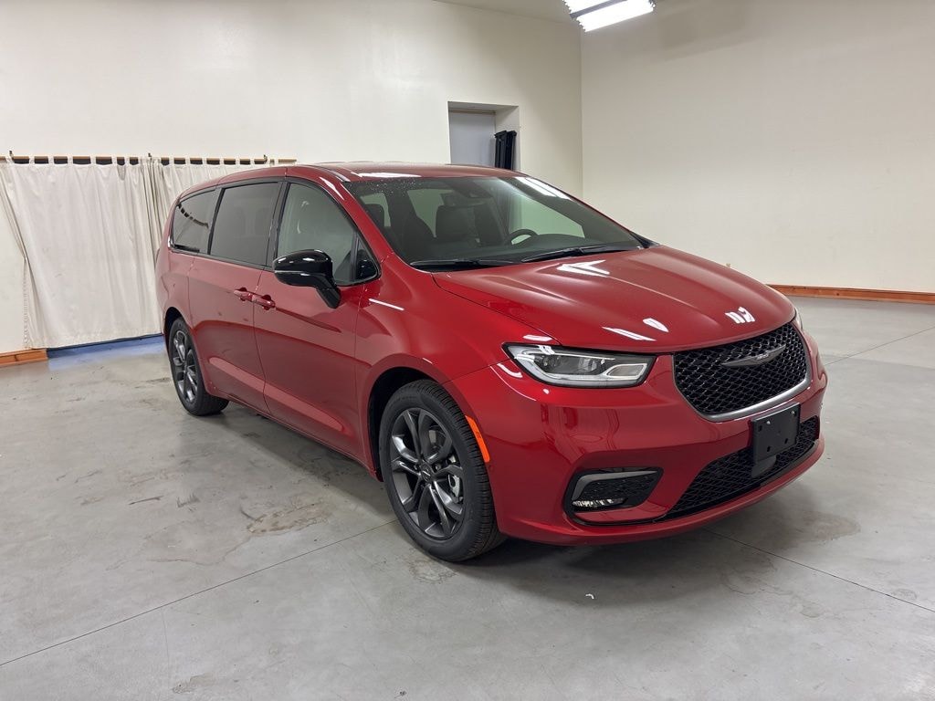 New 2026 Chrysler Pacifica SELECT Passenger Van