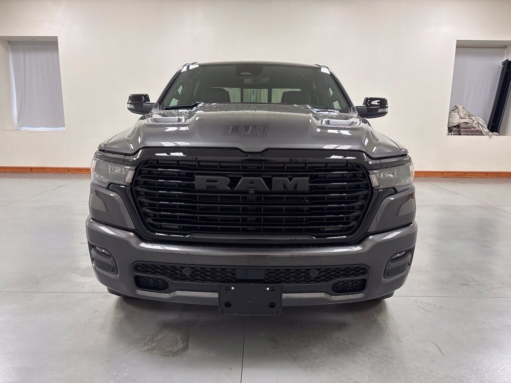 New 2027 Ram 1500 LARAMIE CREW CAB 4X4 5'7 BOX Pickup