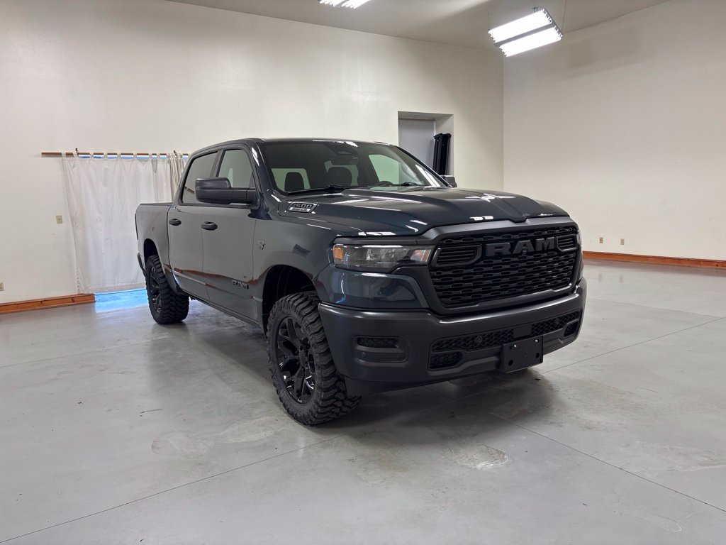 New 2027 Ram 1500 TRADESMAN CREW CAB 4X4 Pickup