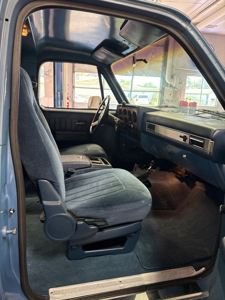 1987 Chevrolet Blazer - Photo 12
