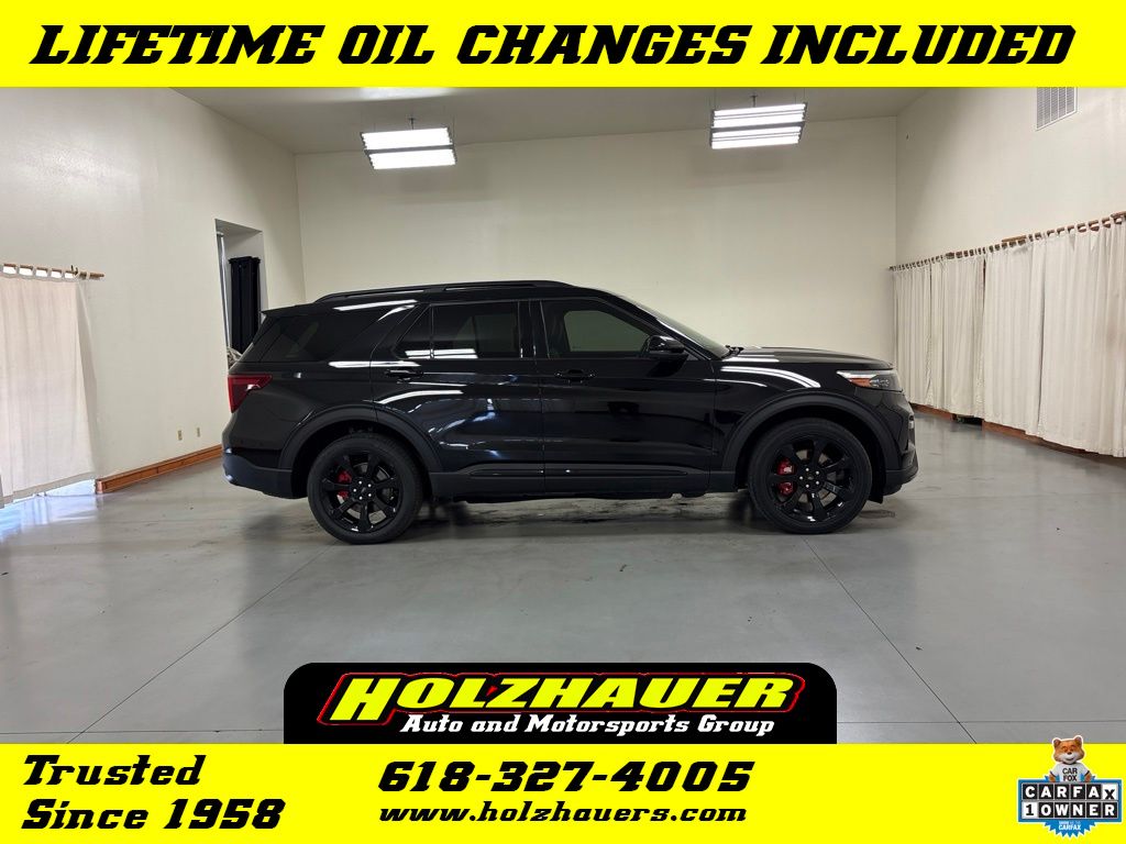 2022 Ford Explorer SUV 