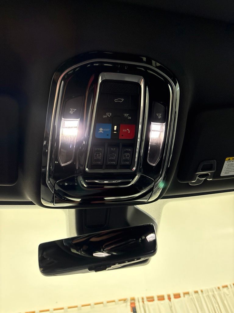 2021 Jeep Grand Cherokee L Overland - Photo 16
