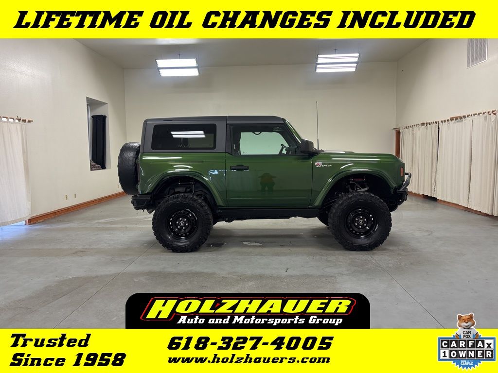 2024 Ford Bronco Black Diamond 4x4's photo