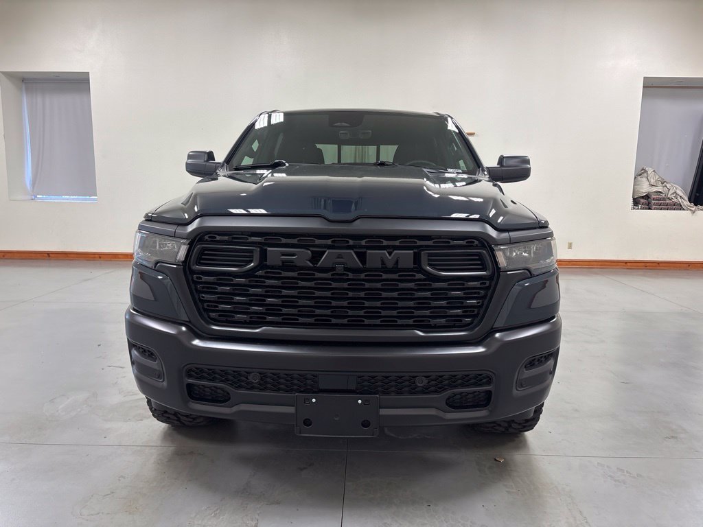 New 2027 Ram 1500 TRADESMAN CREW CAB 4X4 Pickup