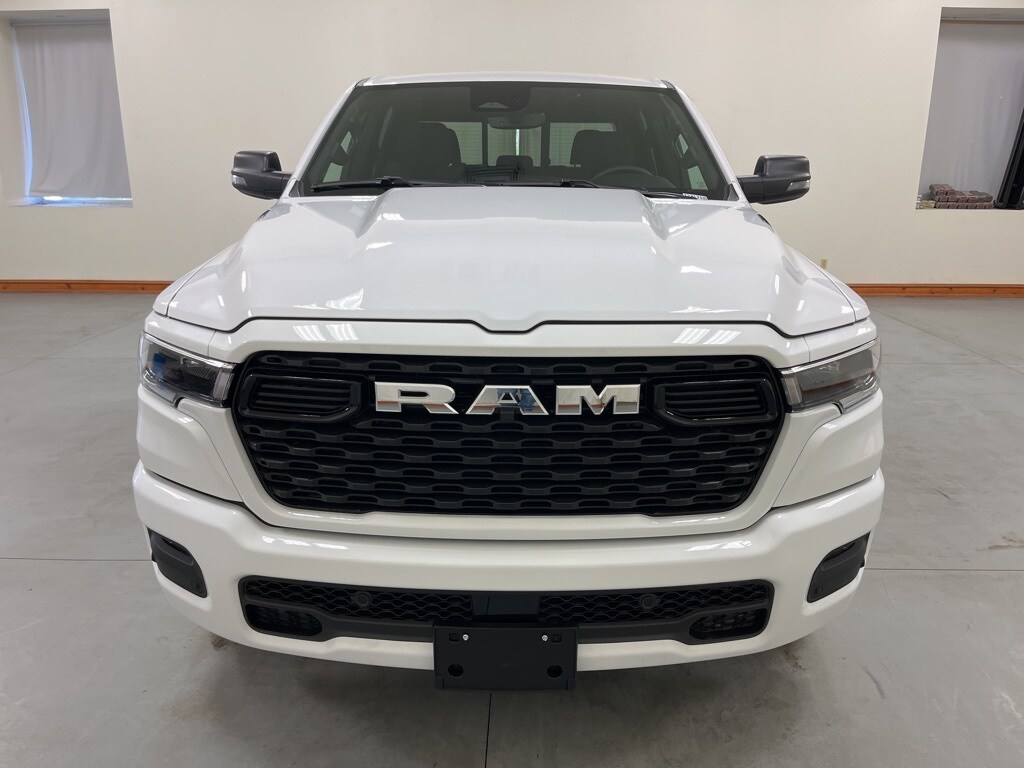 2025 Ram 1500 Big Horn photo 3