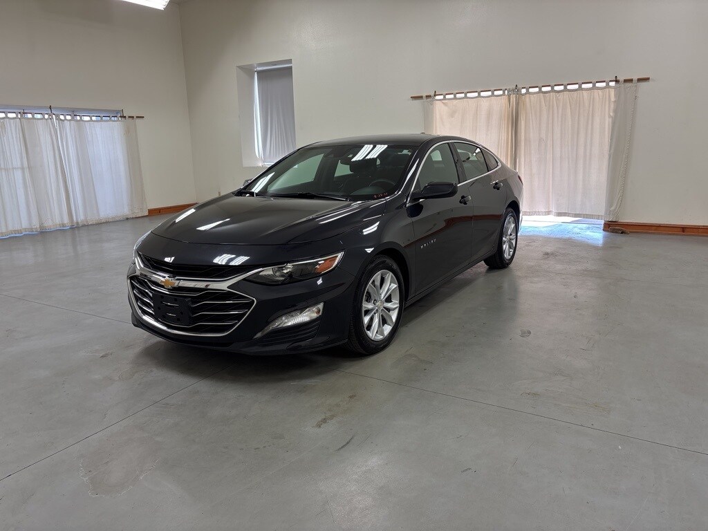 2023 Chevrolet Malibu 1LT photo 4
