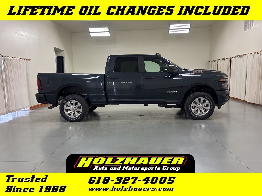 New 2026 Ram 2500 BIG HORN CREW CAB 4X4 6'4 BOX Pickup