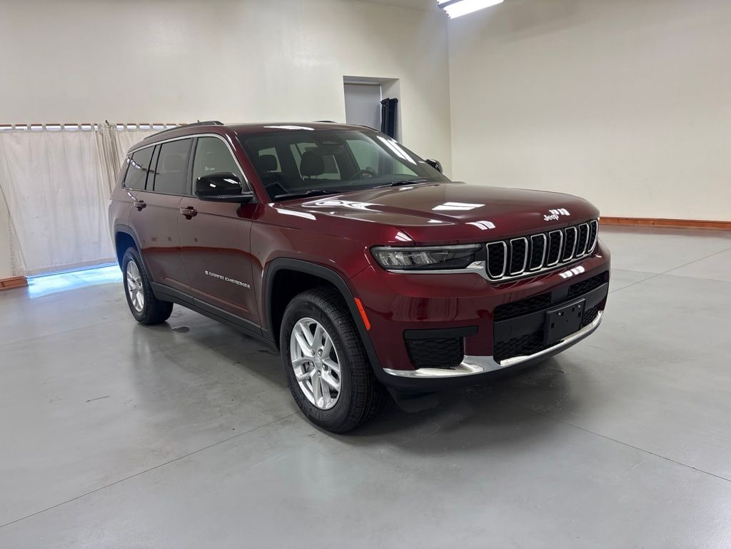 New 2026 Jeep Grand Cherokee L L LAREDO X 4X4 Sport Utility