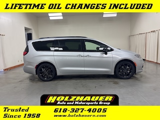 2026 Chrysler Pacifica LIMITED Passenger Van for sale near Bellville IL