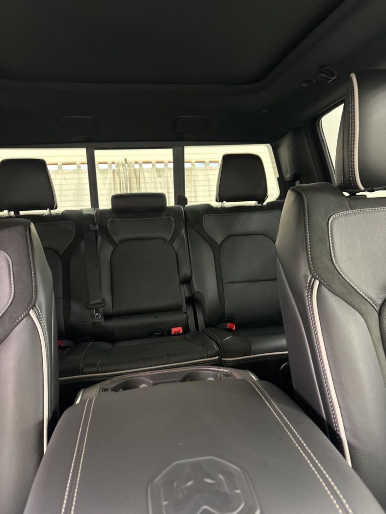 2026 RAM 1500 Laramie - Photo 36