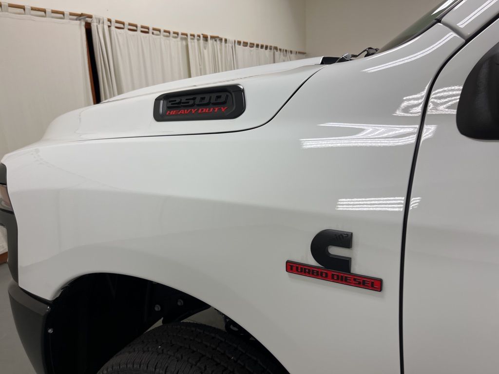 2025 RAM 2500 Tradesman - Photo 22