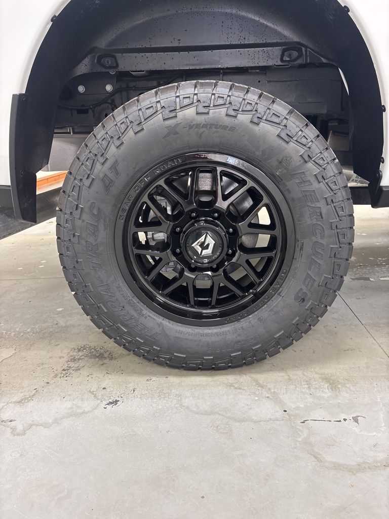 2025 RAM 2500 Tradesman - Photo 24