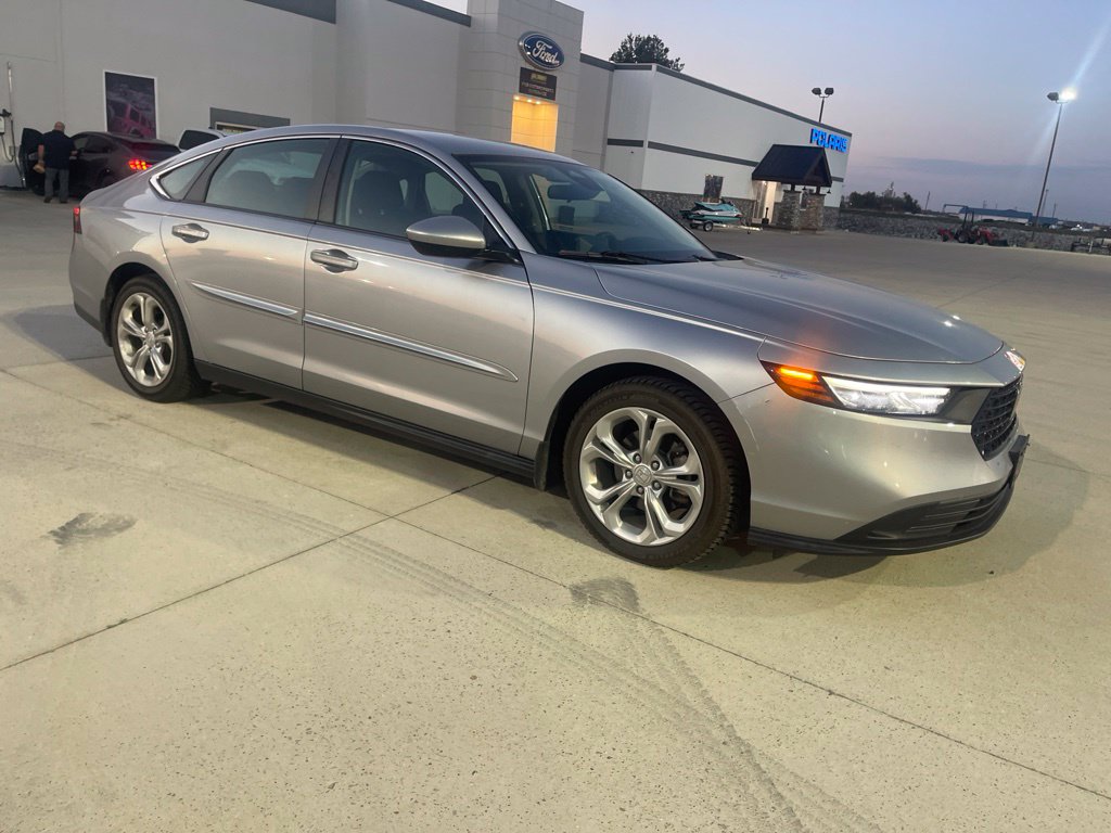 Used 2023 Honda Accord LX Sedan